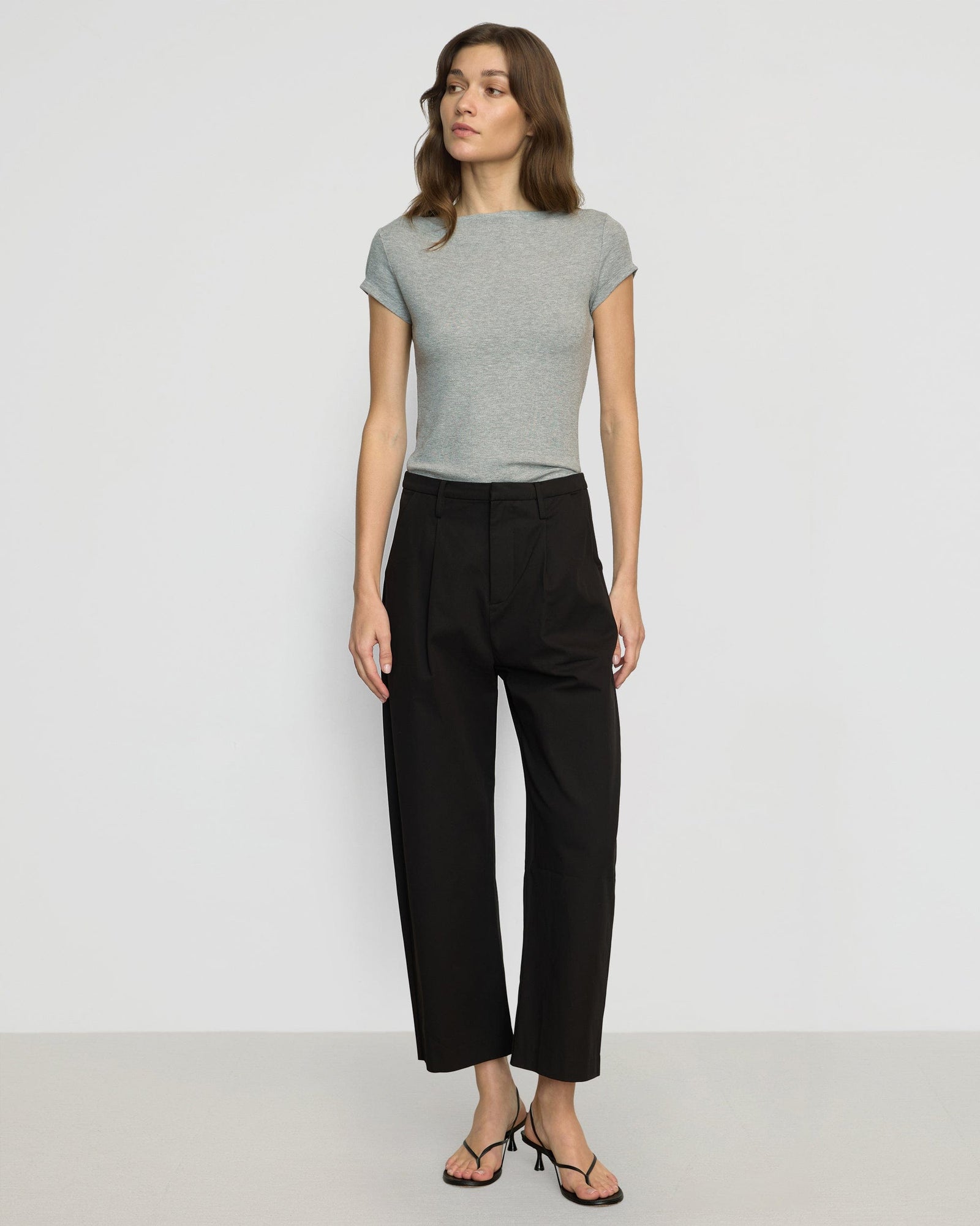 Renee | Zayna Ribbed Cap-Sleeve Tee in Size Small